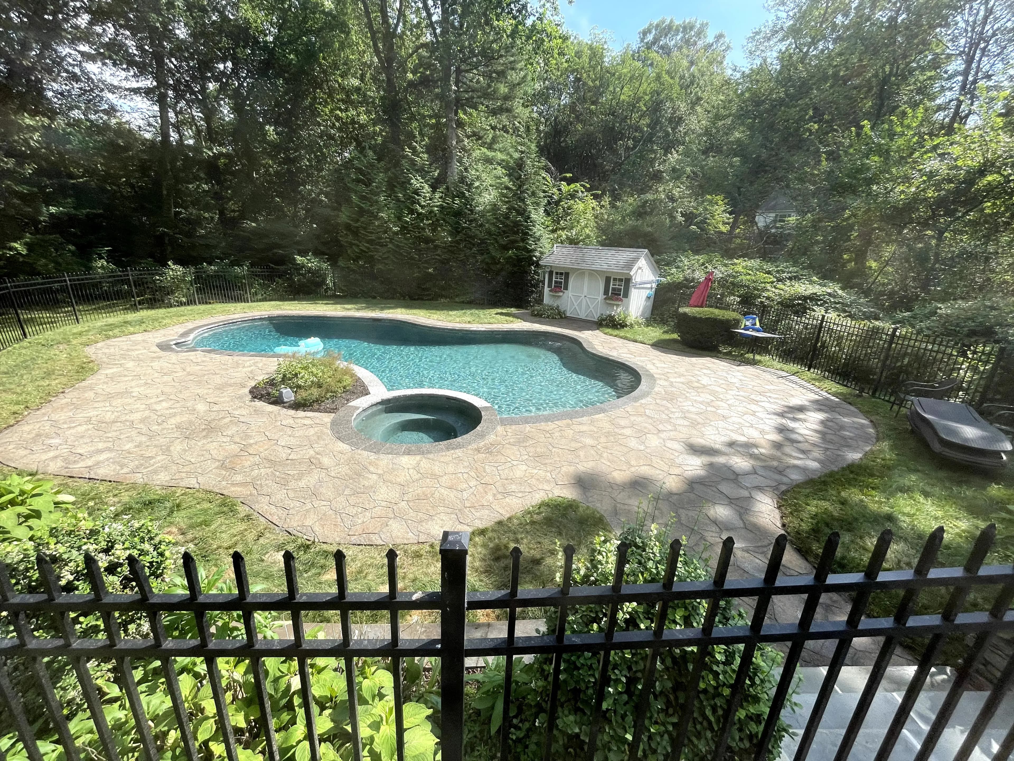 Hardscape Maintenance